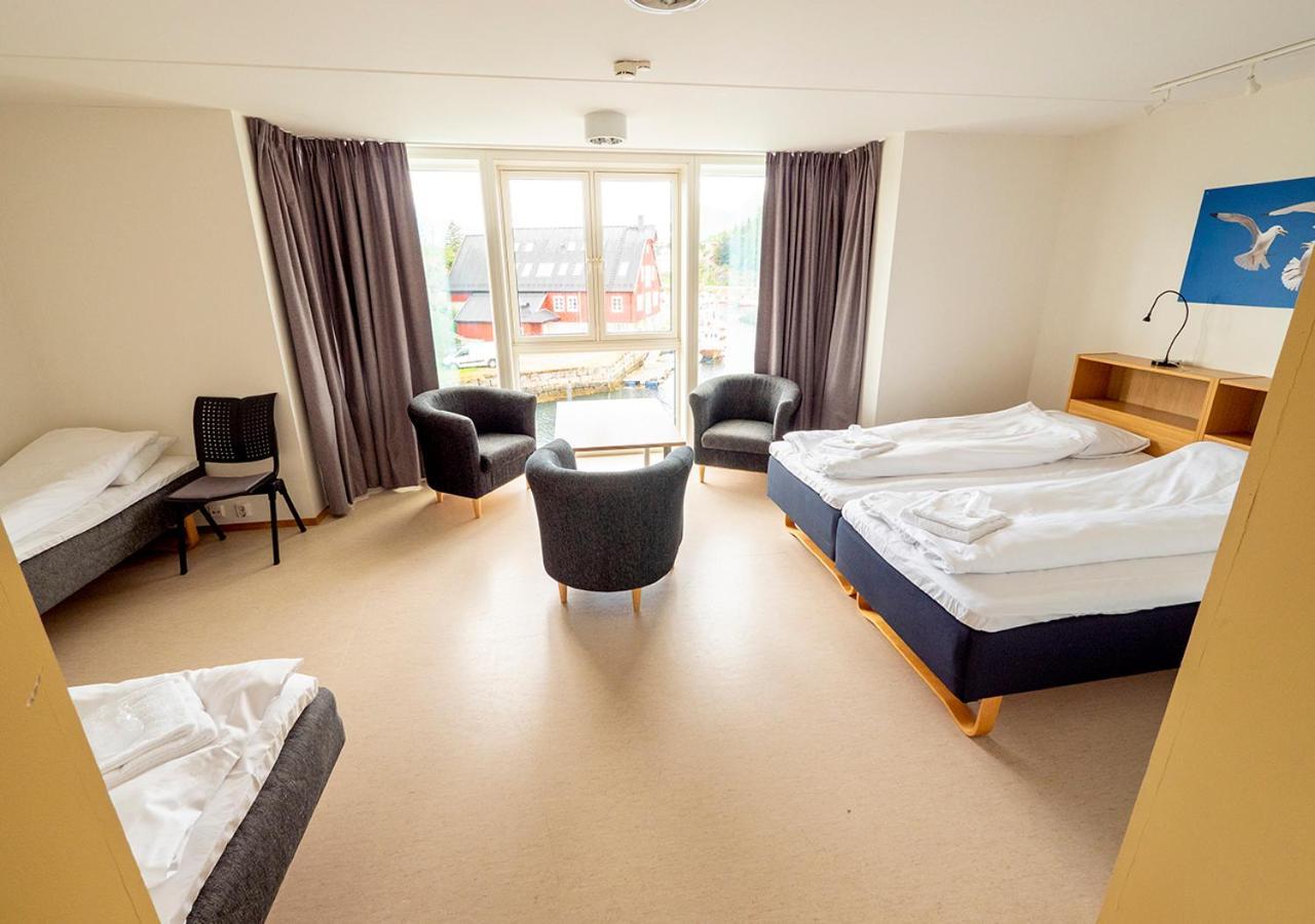Lofoten Sommerhotell Og Vandrerhjem Kabelvåg Exteriér fotografie
